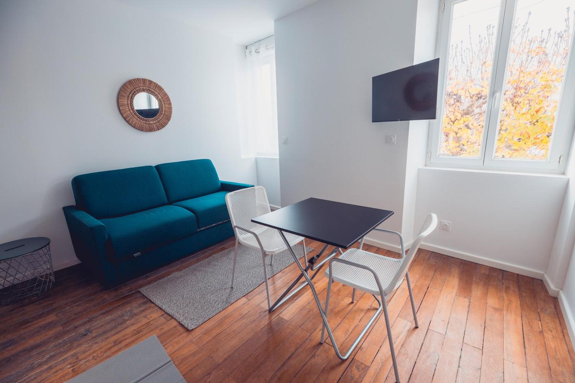 Large Studio Lumineux Et Neuf, Parking Gratuit Châteauroux Exterior foto